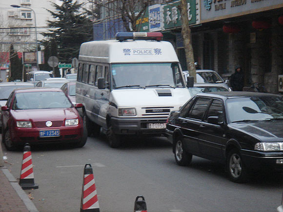 对北大街两面停车和设立单行道的建议 网上民